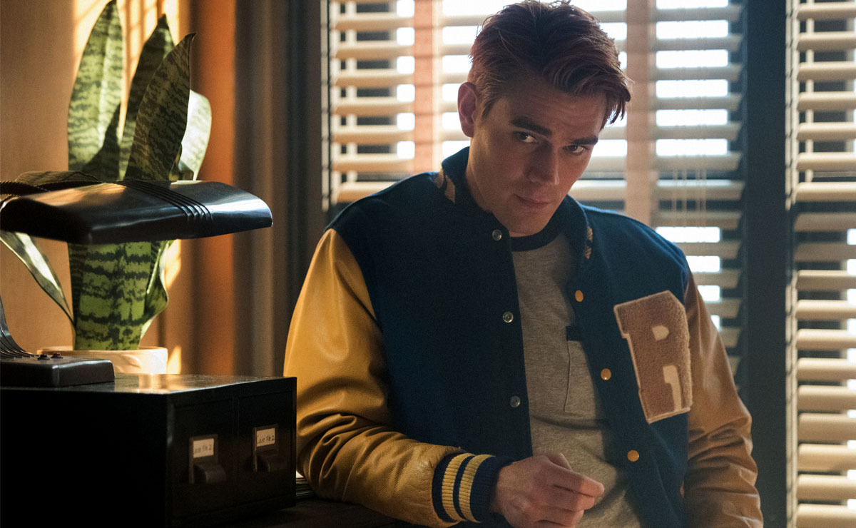 ‘Riverdale’: Betty comienza a dudar de su hermano